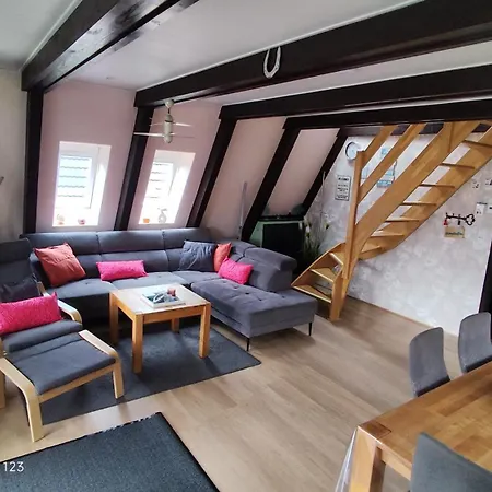 Nurdachhaus Wattperle *